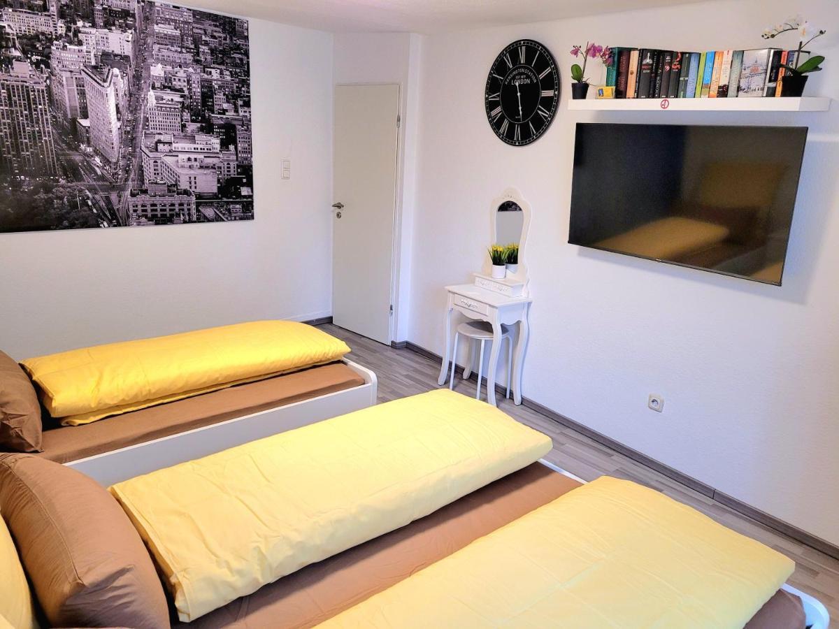 Ruhige, Zentrale Wohnung Am Schlosspark Wiesbaden Kültér fotó